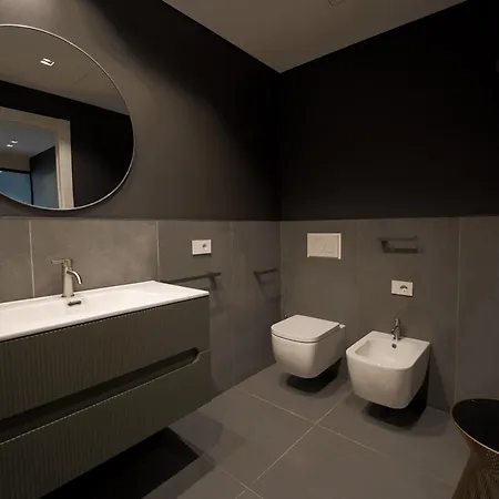 Apartment Roberto House Skyfall Luxury Verona